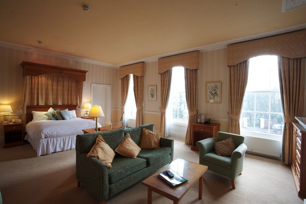 The Crescent Hotel สการ์โบโรห์ ภายนอก รูปภาพ