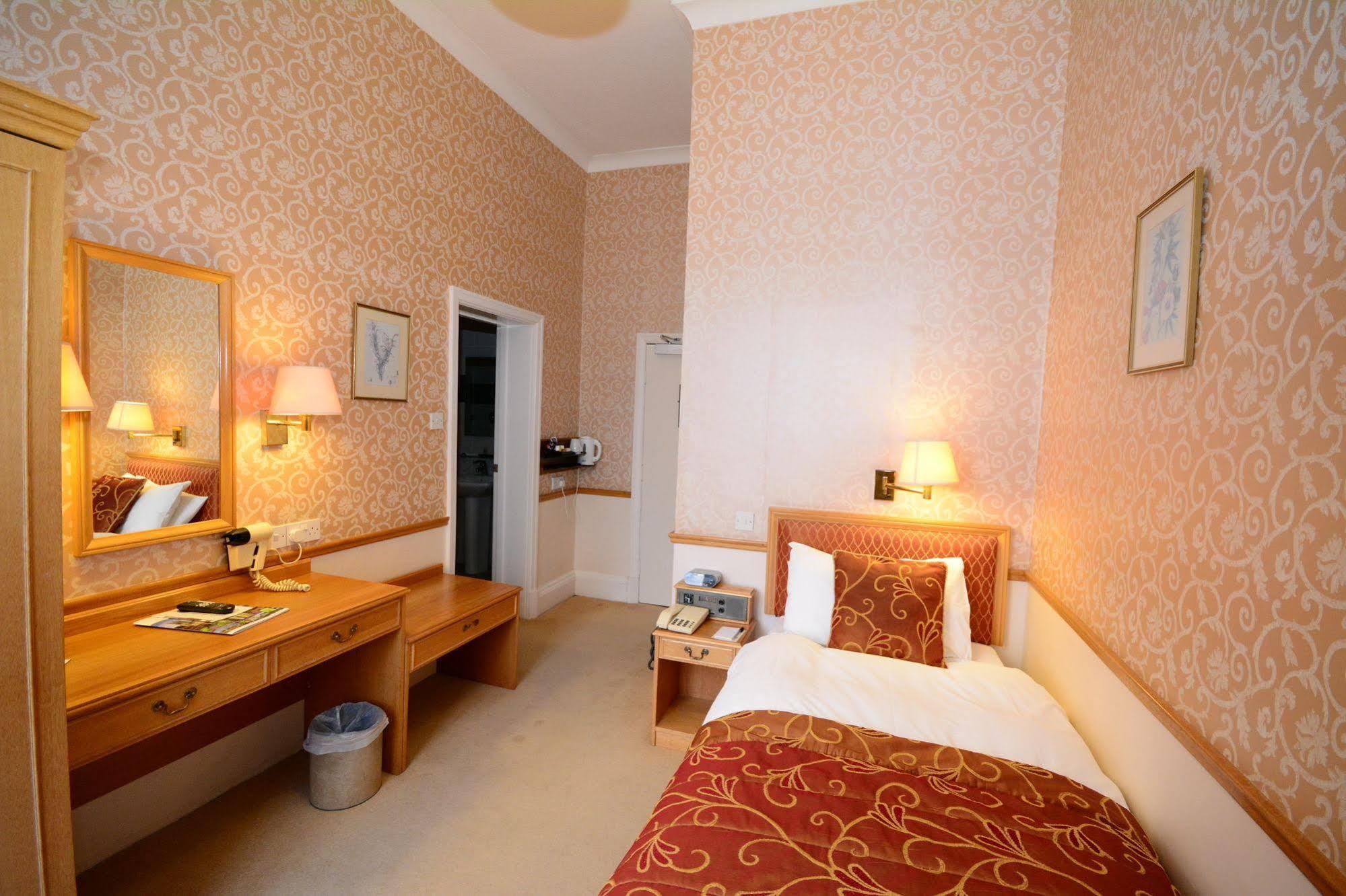 The Crescent Hotel สการ์โบโรห์ ภายนอก รูปภาพ
